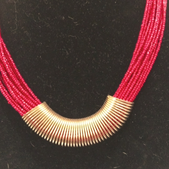 Red Gold Braided Seed Bead Tribal Neckless W/Gold Metal Accent - Picture 2 of 4